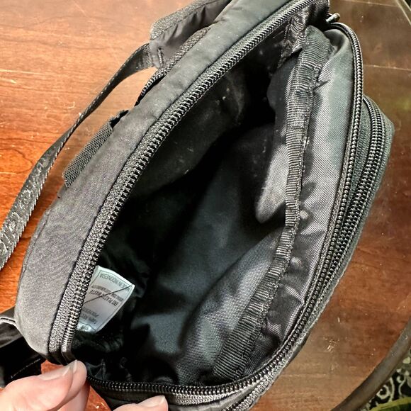 Adidas Originals Trefoil Black Waist Bag Fanny Pack Adjustable Strap Unisex - Picture 5 of 7